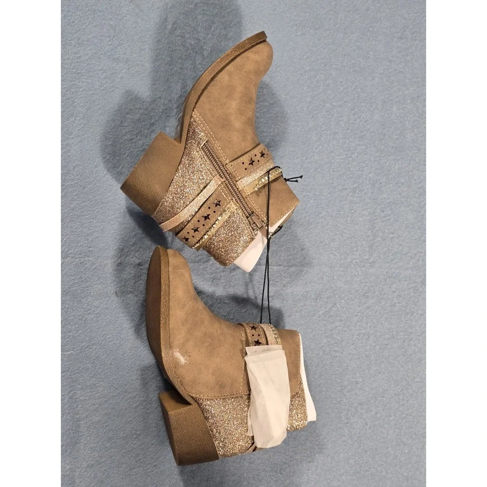 NEW! Pop Big Kid Girls Wendy Block Heel Brown Booties SZ 11M, New In Box! R$70